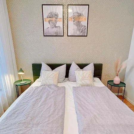 Masaryk - Old Town Apartment *