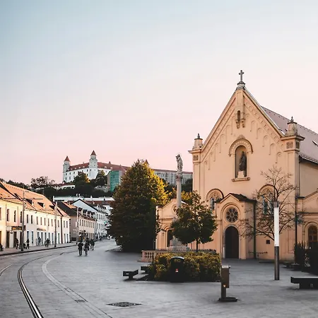 Masaryk - Old Town Apartman *